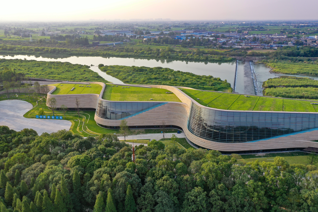 16956997035566297
